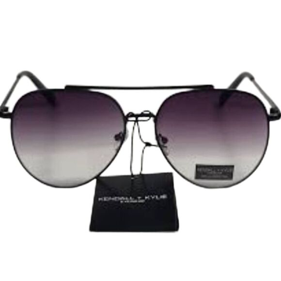 Kendall & Kylie Jett Aviator Sunglasses- Black Frame/ Smoke Gradient Lens